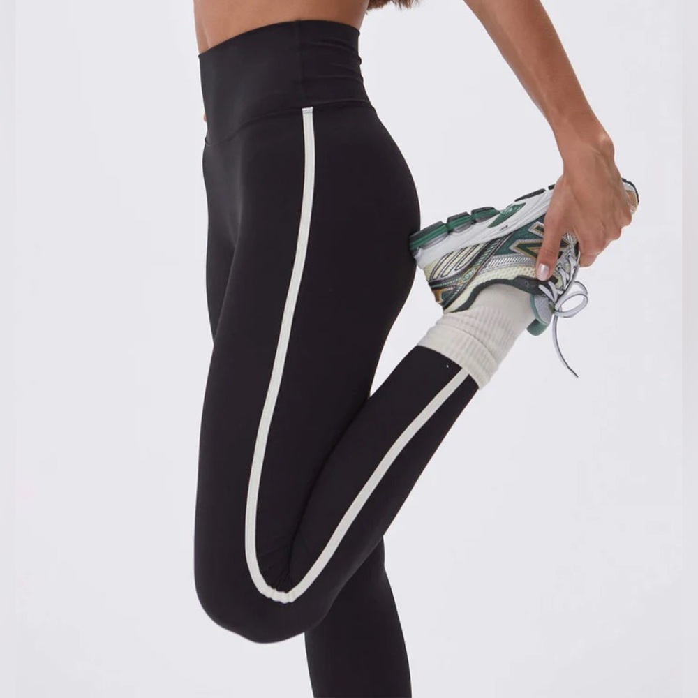 Adanola Ultimate Piping Leggings - Contrast Black / Cream, XS (sold out online)